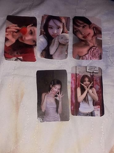 Nayeon 5- li fotokart seti.Fotokart keyfiyyətlidir.Şəkillərin özü də