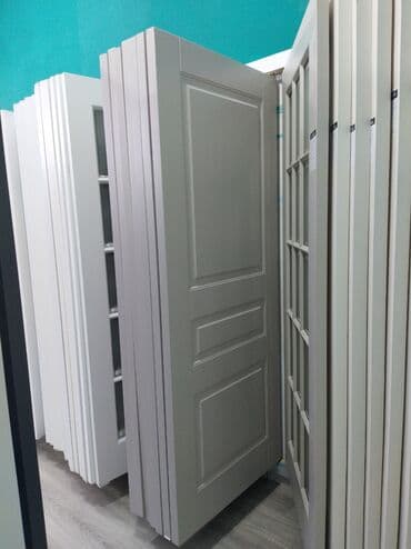 Ağ rəngli interyer qapıları - Klassik panelli dizayn və modern xətli lalafo.az -da Ağ rəngli interyer qapıları - Klassik panelli dizayn və modern xətli