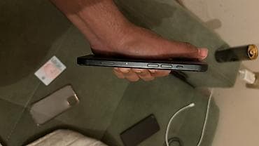 iphone pro max 14: IPhone 15, 128 GB, Qara, Face ID — 5