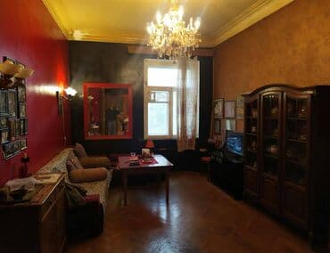 ucuz kiraye evler 2021 xirdalan: Bakı, 3 otaqlı, Köhnə tikili, m. Elmlər Akademiyası, 70 kv. m — 1