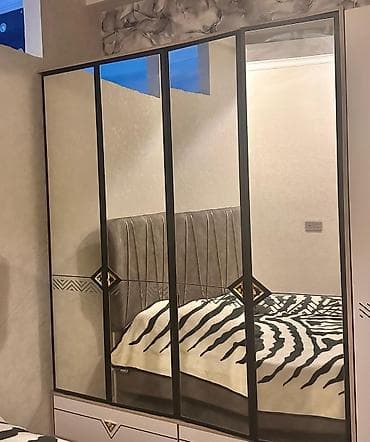 4 двери, С зеркалом, Белый, Железный, Купе, Прямой шкаф