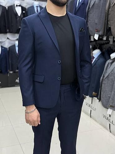 Kostyumlar: Kişi kostyum dəstləri – klassik və slim fit kəsim - Modellər: - Tək — 1