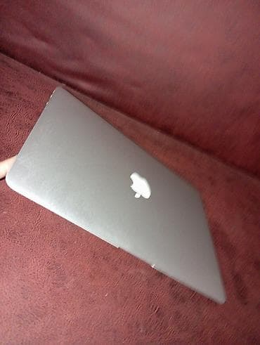 en ucuz macbook air 13: Apple MacBook Air 13" (Model A1369, EMC 2392) - Korpus: gümüş rəngli — 2