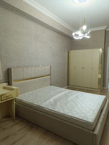 стол дизайнерский: Двуспальная кровать — 1