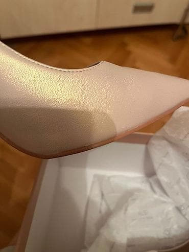 ayyaqqabi: Hec geyinilmeyib, teze,39 razmer — 4