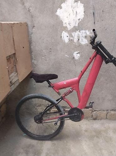 soliton velosiped: Xüsusi yığılmış uzun vilkali velosiped - Korpus: möhkəm metal karkas — 5