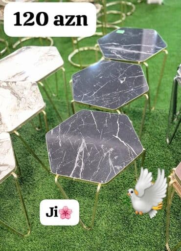 Yeni, Jurnal masası