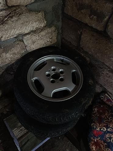 Колесо 185 / 65 / R 15, 5 Болтов — 3