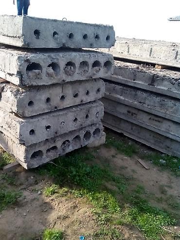 Beton paneller usten cixma saz veziyetde.her olcude var.catdirilma ve — 10