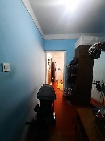 Mənzillər: Bakı, Bakıxanov qəs., 3 otaqlı, Köhnə tikili, m. Neftçilər, 75 kv. m — 9