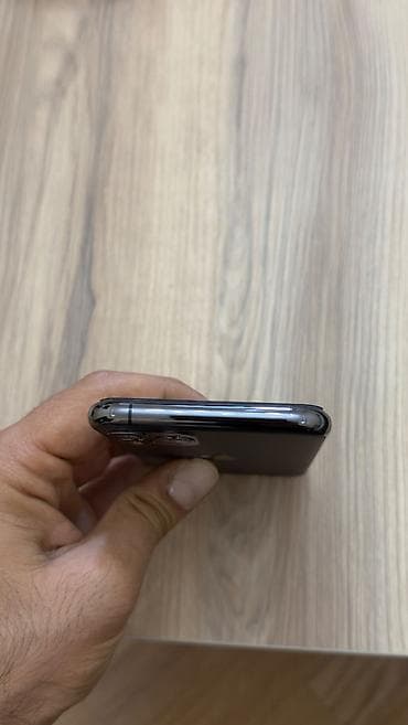 iphone 18: IPhone 11 Pro, 64 GB, Space Gray — 2