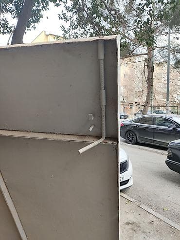 Qızdırıcı və isidicilər: Dəmir Qaraj darvazası, Yana açılan, Mexaniki, rəng - Boz, Qapı ilə — 1