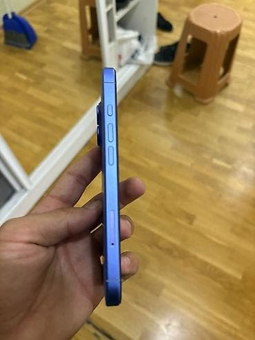 iphon: IPhone 16, 128 GB, Mavi — 2