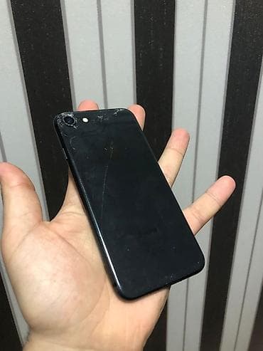 iphone 8 plus plata: IPhone 8, 256 GB, Qara, Qırıq — 2