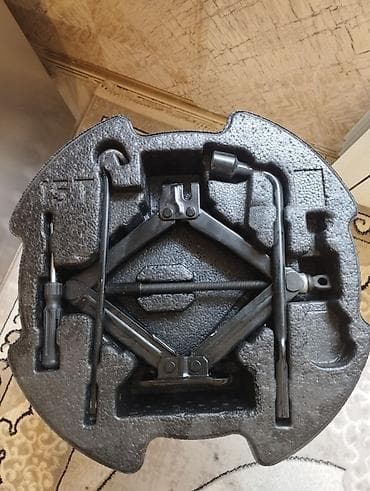 Mexanik Domkrat, Maksimum yükqaldırma: 1 t