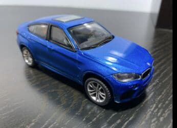 dəmir maşın: 5 əd - 80 azn✅ Oyuncaq dəmir kolleksiya maşınlar Uzunluğu - 11 sm Eni — 13