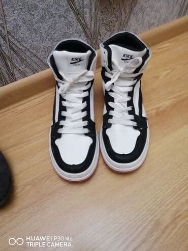 botlar: Ölçü: 38, İşlənmiş — 12