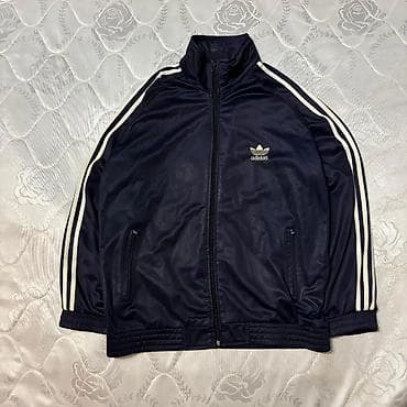 Adidas Originals trefoil loqolu idman jaketi - Model: Klassik adidas