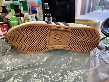 Yeni Adidas krossovka(Vietnam),ölçü 43,qiyməti 130Azn — 2