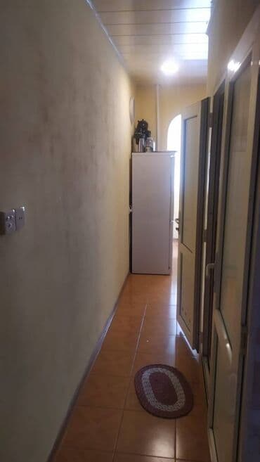 səlyan şəhərində ev satışı: Suraxanı rayonu yeni Günəşli qəsəbəsində Masiv V ərazisində Leninqrad — 9