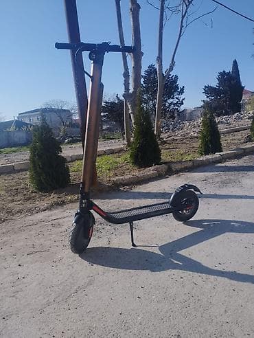 İşlənmiş Elektrik samokat 10", 351 - 500 Vt, 16 - 25 km/s, Ünvandan götürmə — 2