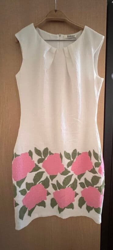 детские кровати на заказ: Qadın geyimləri – bir neçə model - Ağ üzərində mavi naxışlı dəst — 5