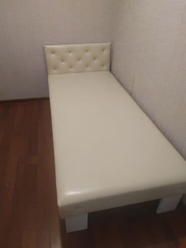 divan dəri: Birnəfərlik, Bazasız, Pulsuz matras, Siyirməsiz, Azərbaycan, Taxta — 1