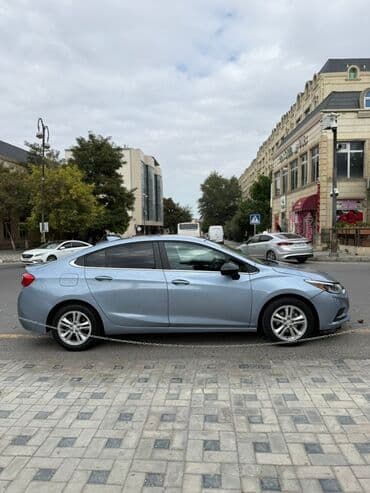 lada granta qiymeti: Chevrolet Cruze sedan - Kuzov: 4 qapılı sedan, açıq göy rəng - Nömrə — 2