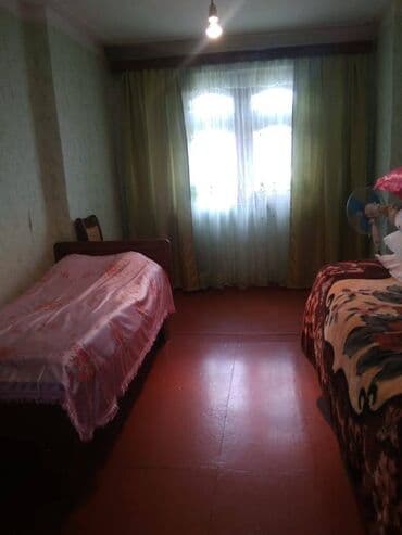 lənd kuruzer ucun led işıq lupası hardan tapmaq olar: Bakı, 3 otaqlı, Köhnə tikili, m. Həzi Aslanov, 80 kv. m — 6