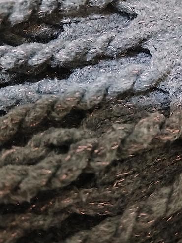 Cinslər: Очень теплый серый и очень яркий с золотистым,вместе 5 манат 1) Boz — 7