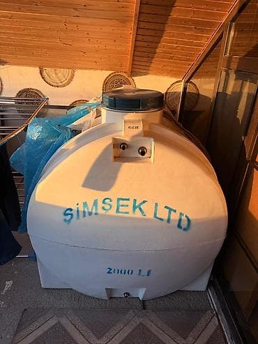 Şlanqlar: Bak, Plastik, 2000 l l, Yeni, Ünvandan götürmə — 2