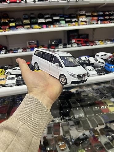 mercedes 160 a: Mercedes‑Benz V‑Class L V260L metal kolleksiya modeli - Miqyas — 6