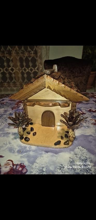 Fiqur, Taxta, rəng - Qəhvəyi