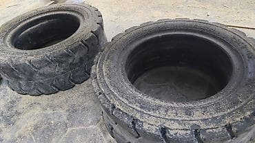 Avto Car Şinləri 28x9-15 Kamerasıda Var Əla Vəziyyətdə