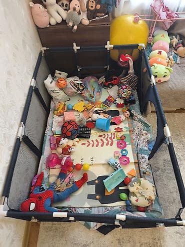 Uşaq oyun maneji 

- Ölçü: təxmini 1,2 x 1,8 m