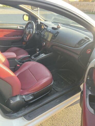 kiraye heyet evleri qaracuxur: Kia Cerato: 1.6 l | 2009 il Kupe — 15