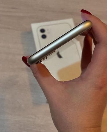 iphone kabel: IPhone 11, 128 GB, Ağ, Zəmanət, Simsiz şarj, Face ID — 2