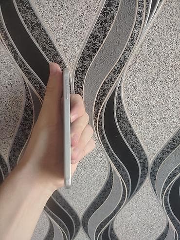 z fold 3: Samsung Galaxy Alpha, rəng - Qızılı — 6