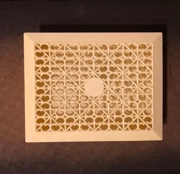 1 dollar qiyməti: Antik mucru qutu materiali plastik sovet dovrune aid — 5