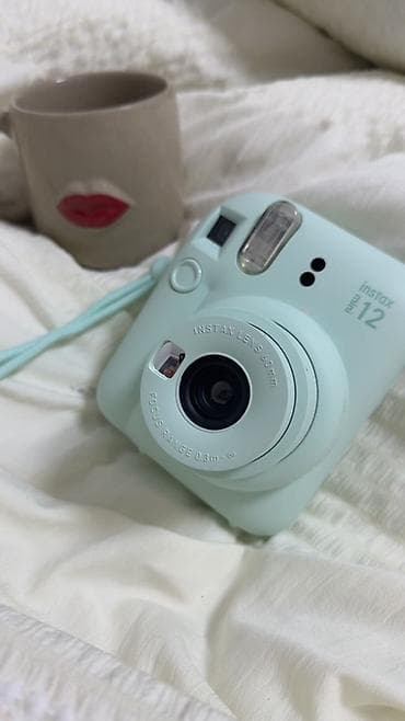 canon printer satilir: Fujifilm Instax Mini 12 ani fotoaparat. Açıq mavi rəngdə, yığcam və — 1
