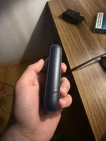 keratin e: IQOS (tütün qızdırma cihazı) – daşıma və şarj etme qabı ilə - Model — 3