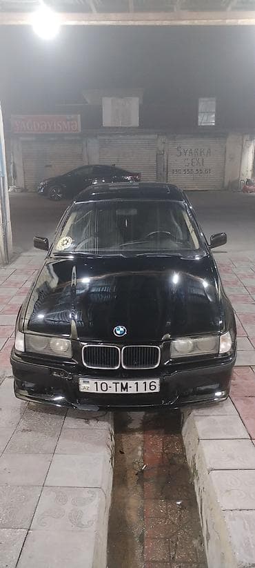hot wheels bmw: BMW 3 series: 2.5 l | 1996 il Sedan — 2