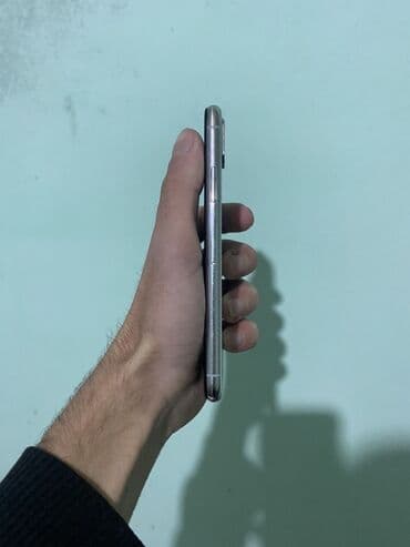 similac gold qiymeti: IPhone X, 64 GB, Gümüşü — 2