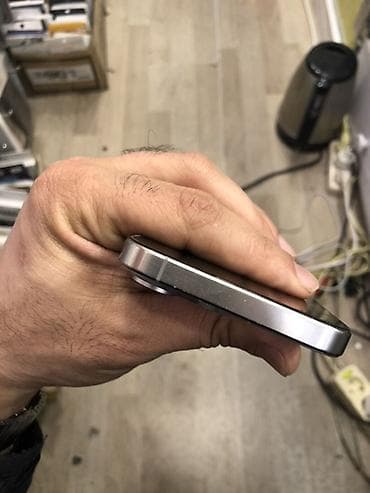 iphon 6 plus: IPhone 13 Pro, Gümüşü, Face ID — 4