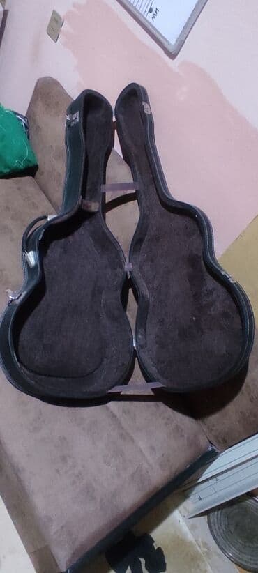 Подставки: Gitara üçün nəzərdə tutulmuş bu sərt çexol və futlyar aləti daşımaq və — 3