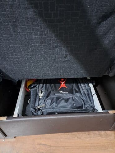 Хозтовары: Угловой диван, Б/у, Раскладной, С подъемным механизмом, Нет доставки — 5