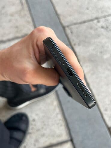 2 ci əl notebook: Redmi Note 14, 256 ГБ, цвет - Черный, Отпечаток пальца — 4