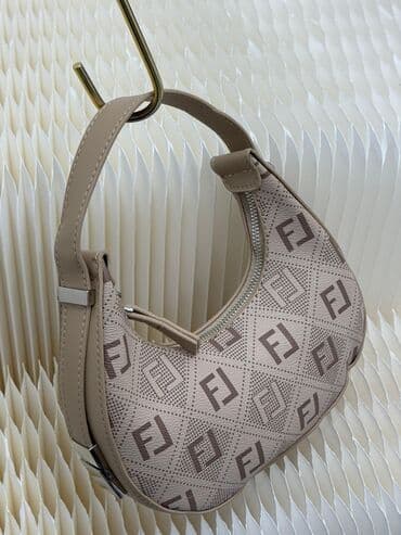 qaşlı çanta: Çiyin çantası, Fendi, Yeni — 1