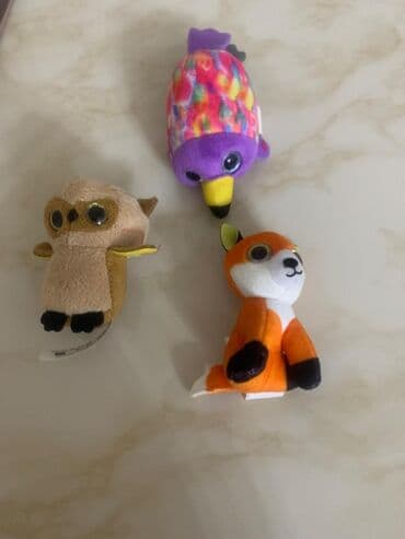 sleepy 4 nomre qiymeti: Üç ədəd yumşaq oyuncaq: tünd bej rəngdə olan bayquş, narıncı rəngdə — 1