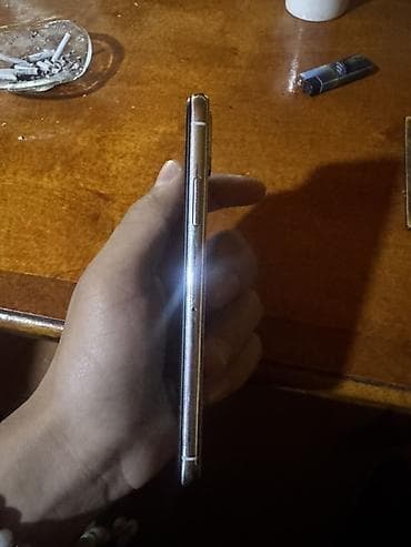 galaxy tab e: IPhone X, 256 GB, Face ID — 8